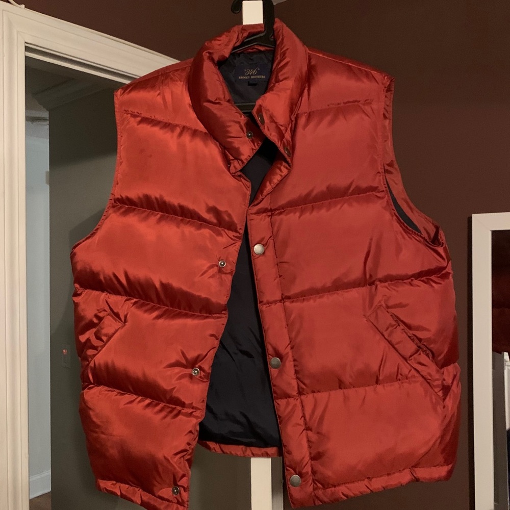 Brooks Brothers puffy vest size L